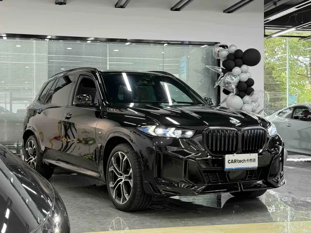 BMW X5 — Фото автомобиля 3