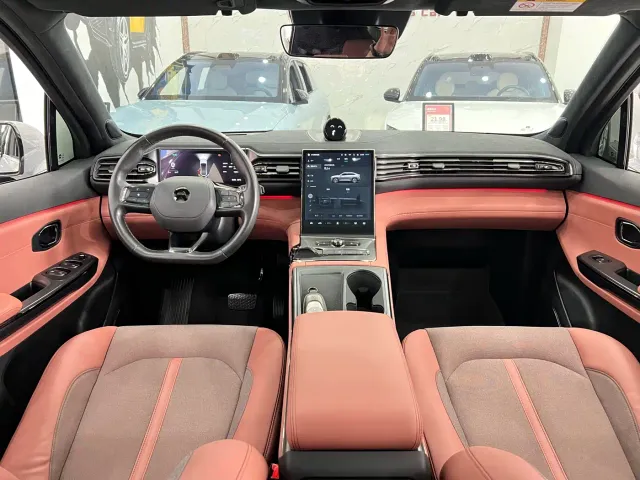 Nio EC6 — Фото автомобиля 13