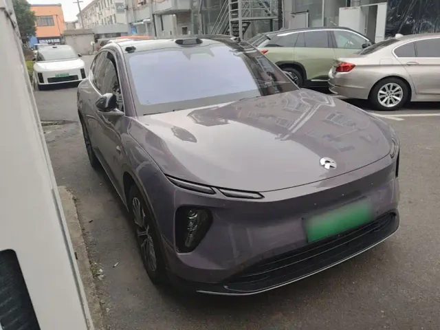 Nio EC6 — Фото автомобиля 3