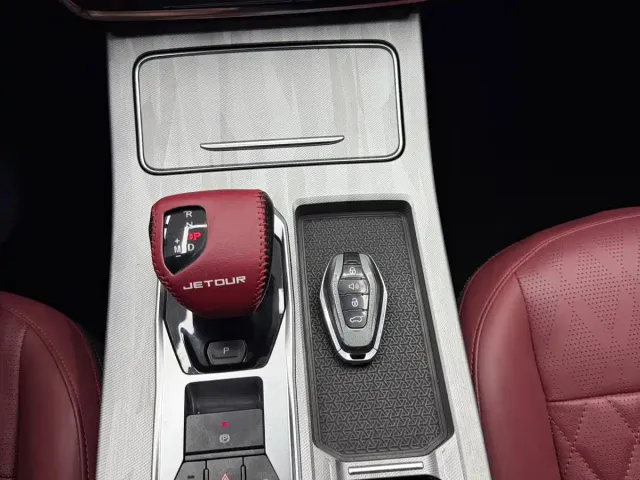 Jetour X70 Plus — Фото автомобиля 14
