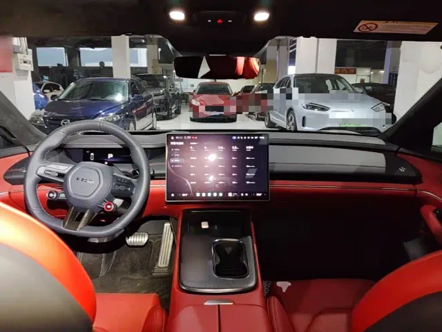Xiaomi SU7 — Фото автомобиля 9