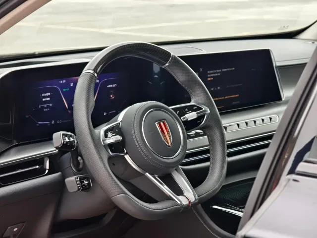 Hongqi Hongqi H9 2024 2.0T Qi Chang Private Fashion Edition — Фото автомобиля 9