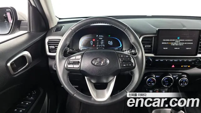 Hyundai Venue Venue 1.6 Premium — Фото автомобиля 13
