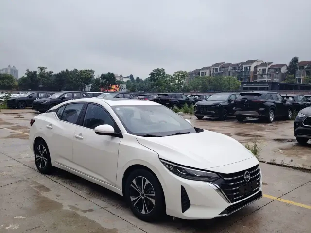 Nissan Sylphy — Фото автомобиля 3