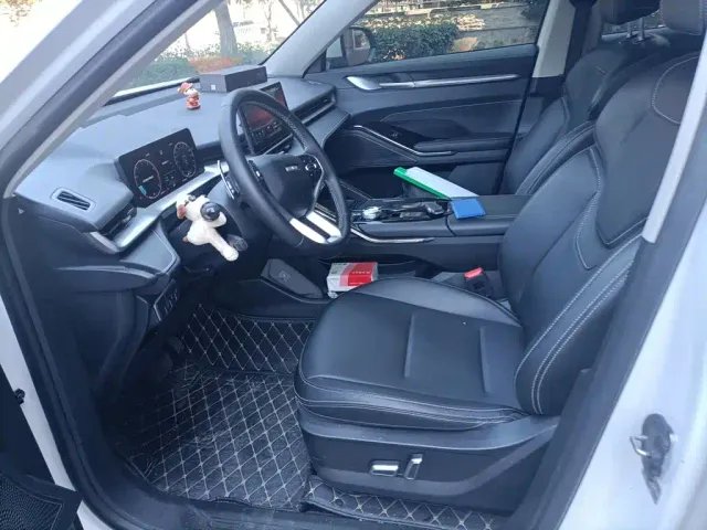 Haval H6 — Фото автомобиля 11