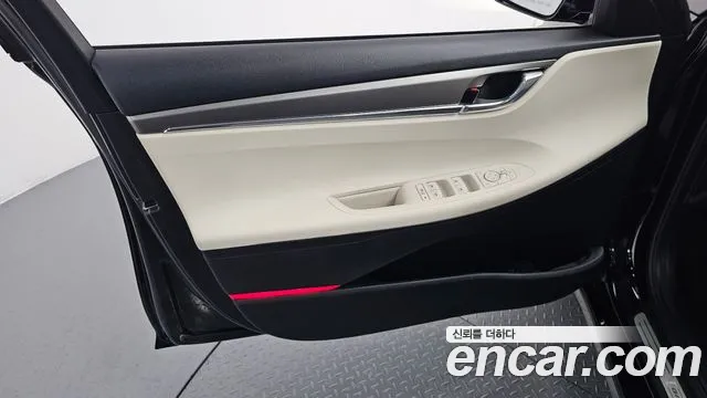 Hyundai Grandeur Новый Grandeur IG — Фото автомобиля 19