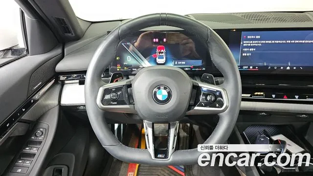 BMW 5 Series G60 — Фото автомобиля 19