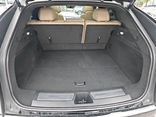 Cadillac Lyriq — Фото автомобиля 18