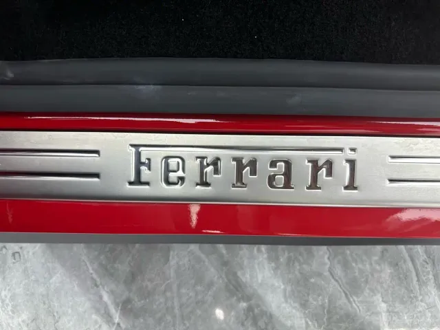 Ferrari SF90 — Фото автомобиля 12