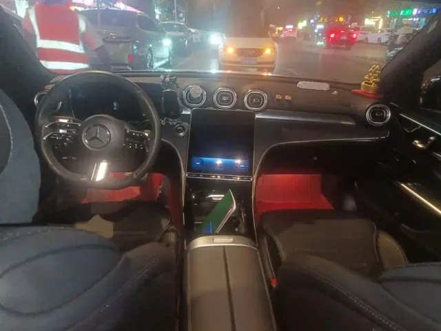Mercedes-Benz C-Class — Фото автомобиля 10