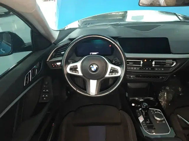 BMW 2 Series — Фото автомобиля 10