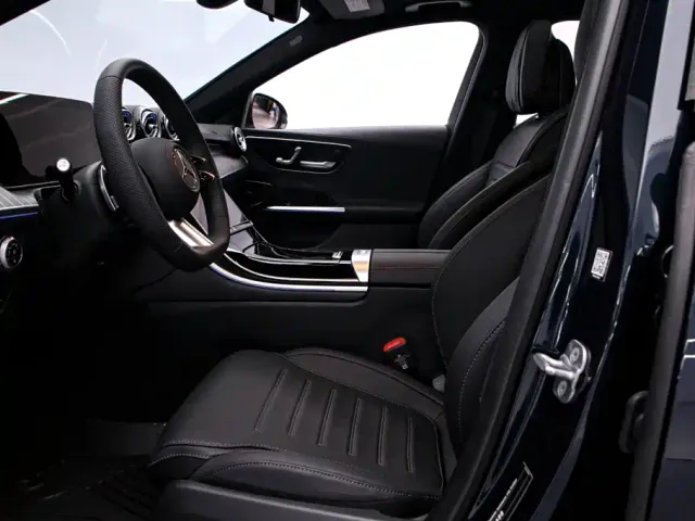 Mercedes-Benz C-Class — Фото автомобиля 14