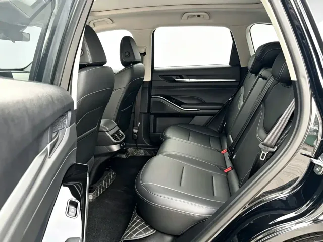 Haval H6 — Фото автомобиля 8