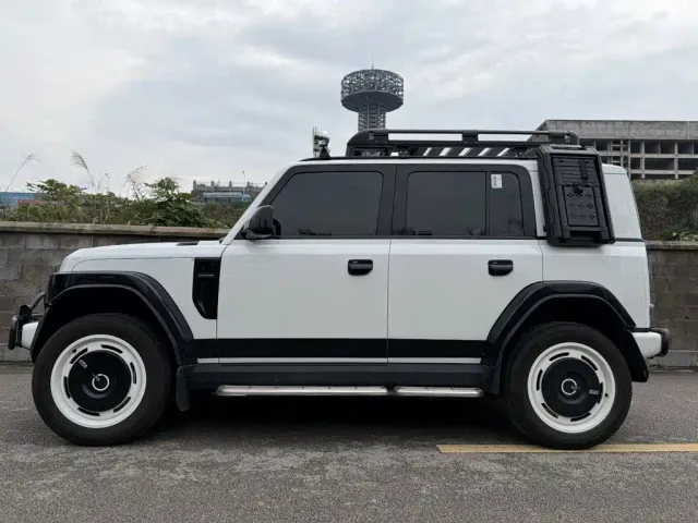 iCAR V23 — Фото автомобиля 3