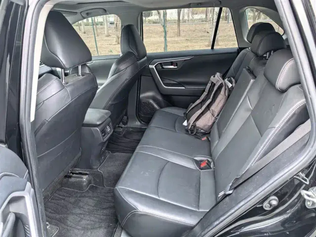 Toyota Wildlander — Фото автомобиля 19