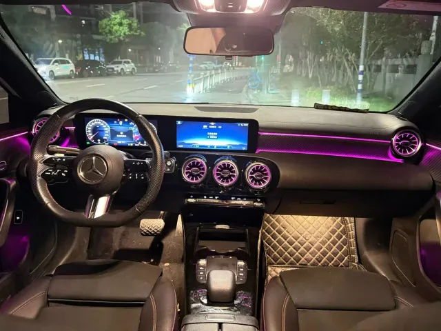 Mercedes-Benz Mercedes-Benz A-Class 2023 A 200 L Fashion — Фото автомобиля 6