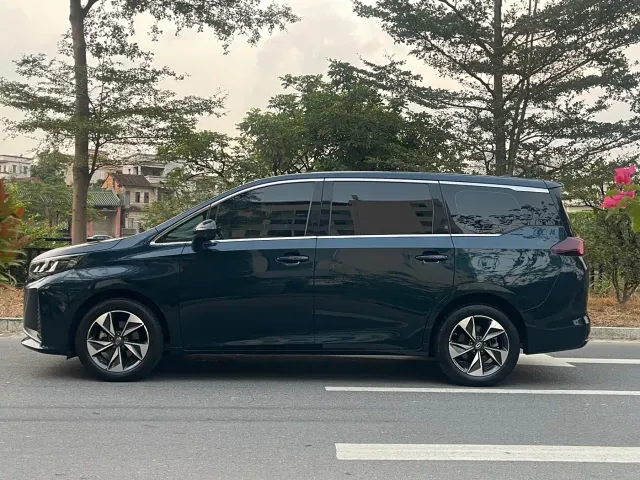 GAC Trumpchi M6 — Фото автомобиля 10