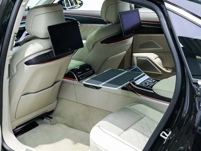 Audi A8 — Фото автомобиля 13