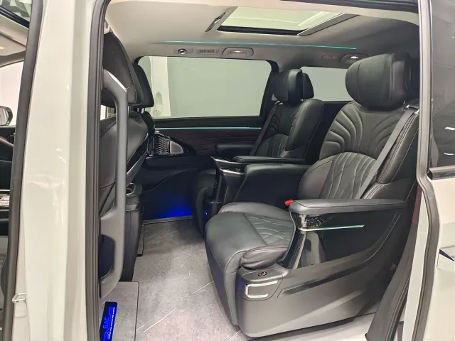GAC Trumpchi M8 — Фото автомобиля 5