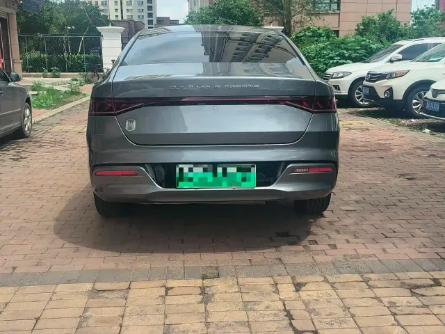 BYD Qin PLUS — Фото автомобиля 7