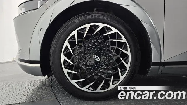 Hyundai Ioniq5 Ioniq5 Long Range AWD — Фото автомобиля 4