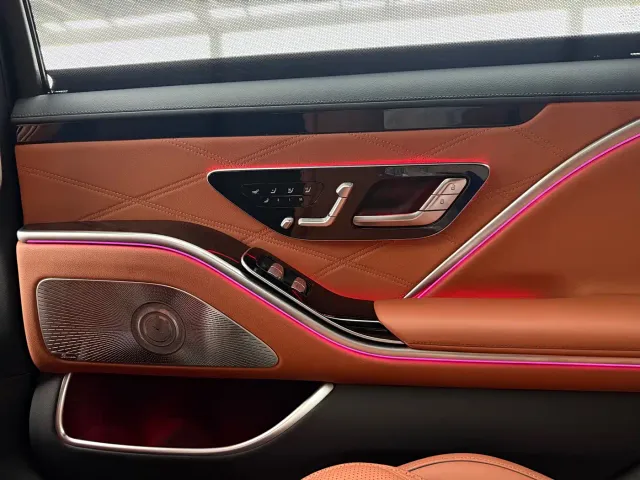 Mercedes-Benz Maybach S-Class — Фото автомобиля 17