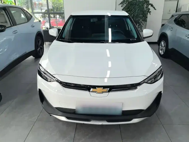 Chevrolet Menlo — Фото автомобиля 2
