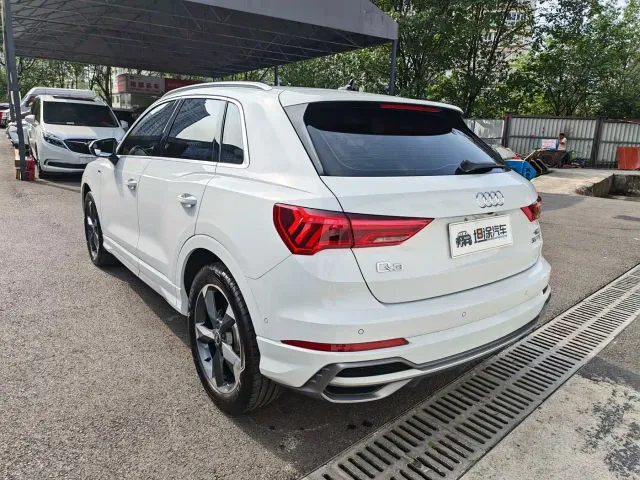 Audi Q3 — Фото автомобиля 26