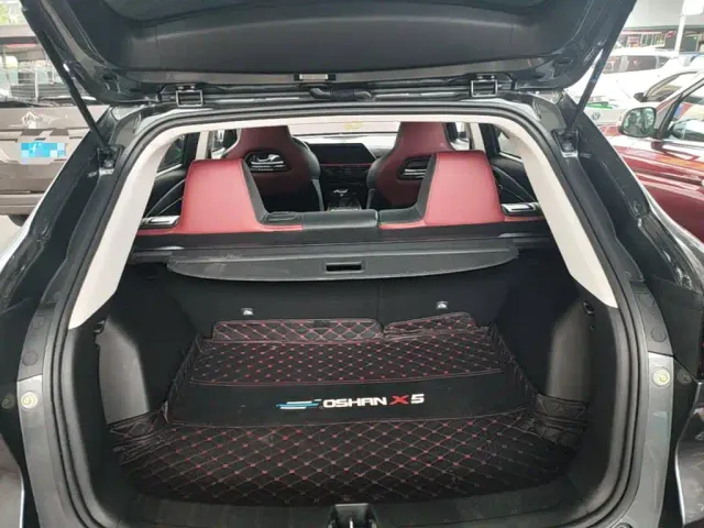 Changan Oushang X5 — Фото автомобиля 18