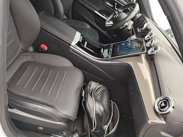 Mercedes-Benz C-Class — Фото автомобиля 24