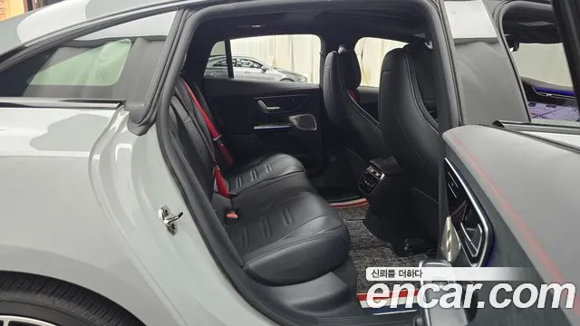 Mercedes-Benz EQE V295 — Фото автомобиля 17