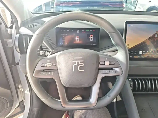 BYD Yuan PLUS — Фото автомобиля 10