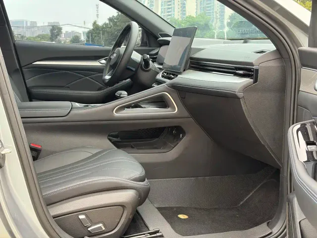 Geely Xingrui — Фото автомобиля 8