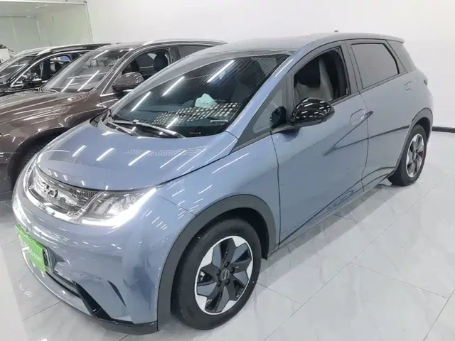 Фотография автомобиля — BYD Dolphin