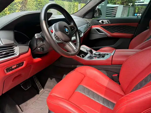 BMW X6 M — Фото автомобиля 11