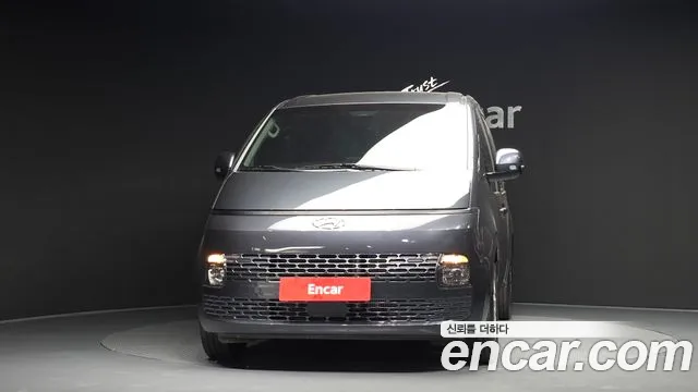 Hyundai Staria Staria Карго 3 места — Фото автомобиля 3