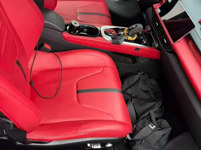 Lotus Cars EMIRA 2021 2.0T DCT First Edition — Фото автомобиля 4