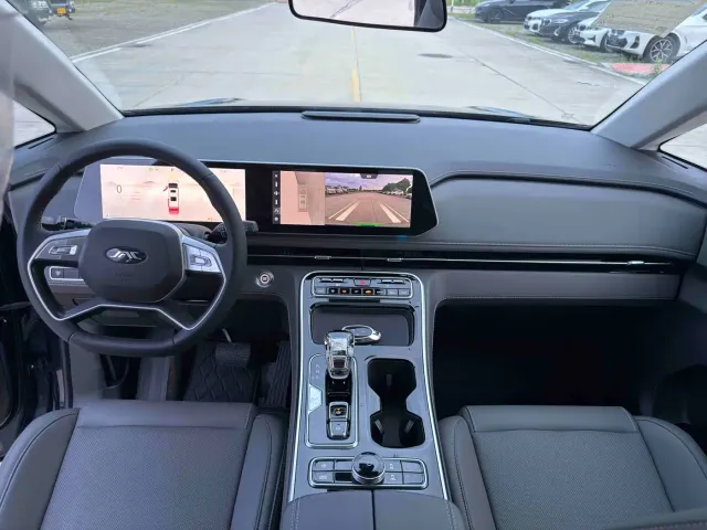 JAC Refine RF8 — Фото автомобиля 8