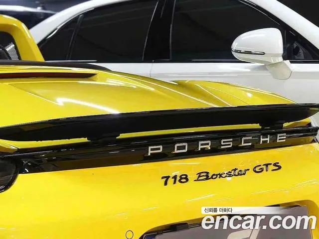 Porsche 718 — Фото автомобиля 2