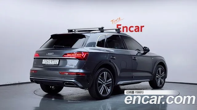 Audi Q5 FY — Фото автомобиля 2