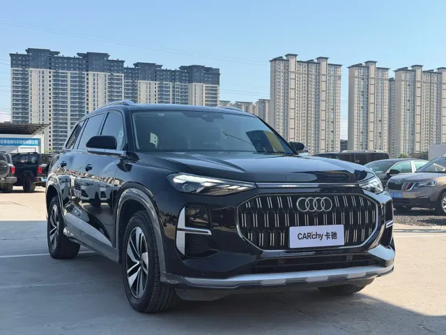 Audi Q6 — Фото автомобиля 3