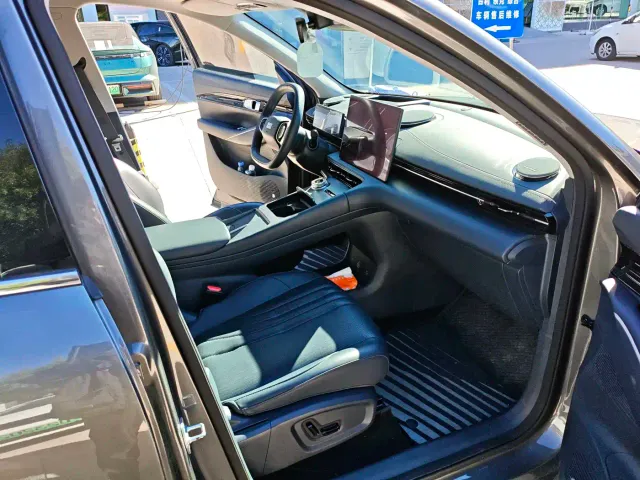 Geely Galaxy E5 — Фото автомобиля 10