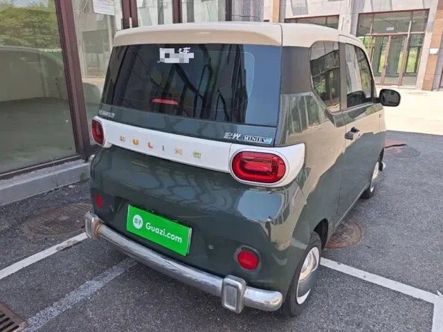 Wuling Hongguang Mini EV — Фото автомобиля 6