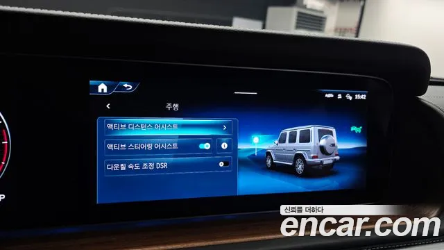 Mercedes-Benz G-Class — Фото автомобиля 28