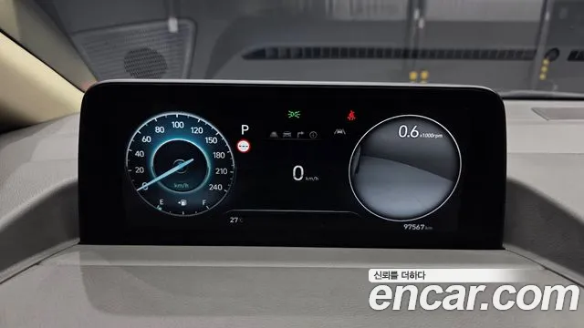 Hyundai Staria Staria L3.5 Lounge 7 мест — Фото автомобиля 23