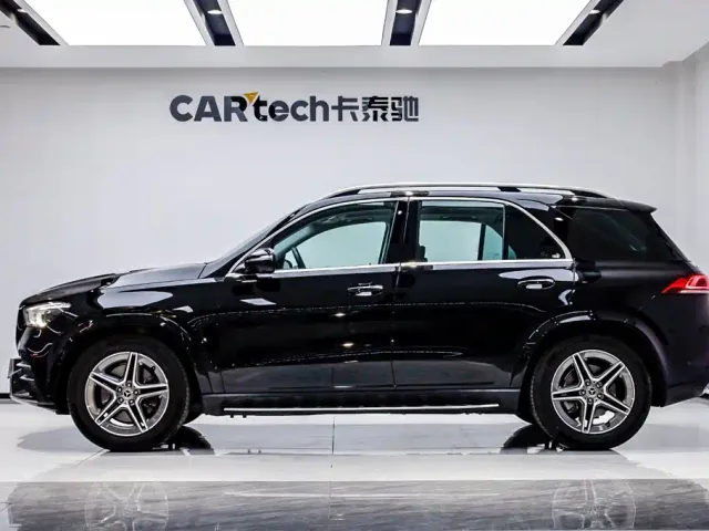 Mercedes-Benz GLE-Class — Фото автомобиля 3