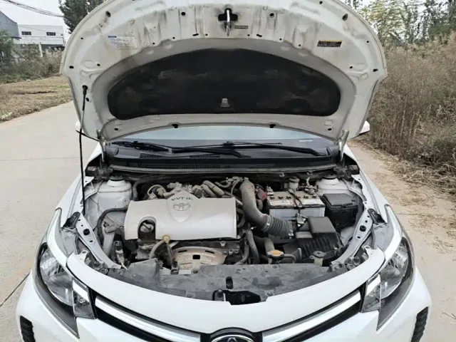 Toyota Vios FS — Фото автомобиля 19