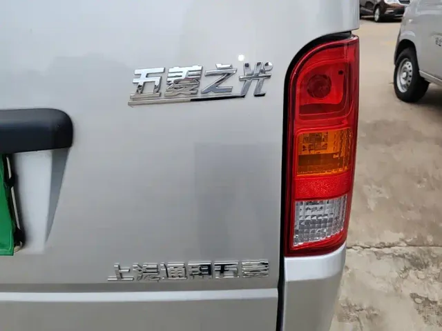 Wuling Zhiguang — Фото автомобиля 23