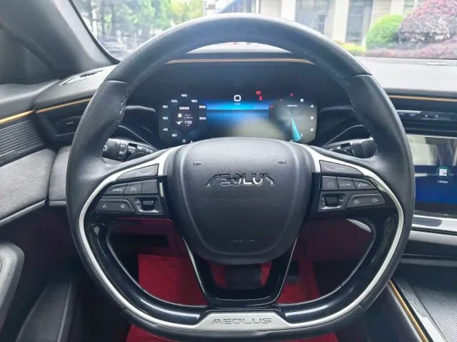 Dongfeng Yixuan MAX — Фото автомобиля 12