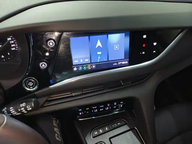 Buick Enclave — Фото автомобиля 12